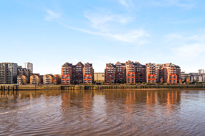 2 Bedroom Apartment To Rent In Prices Court, Battersea, SW11