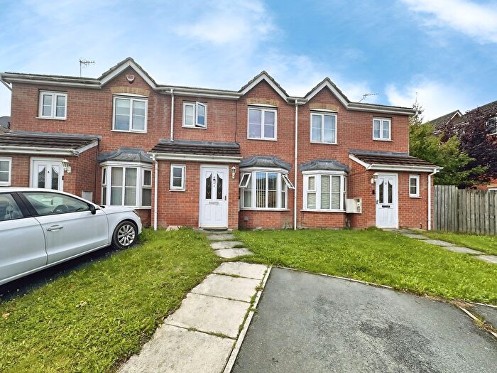 3 Bedroom Terraced House For Sale In Raynville Gardens, Leeds, LS12