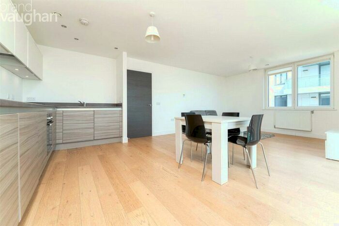 2 Bedroom Flat To Rent In The Boardwalk, Brighton Marina Village, Brighton, East Sussex, BN2