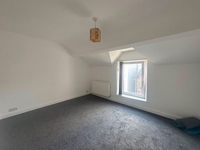1 Bedroom Maisonette To Rent In Broad Street, Blaenavon, Pontypool, NP4