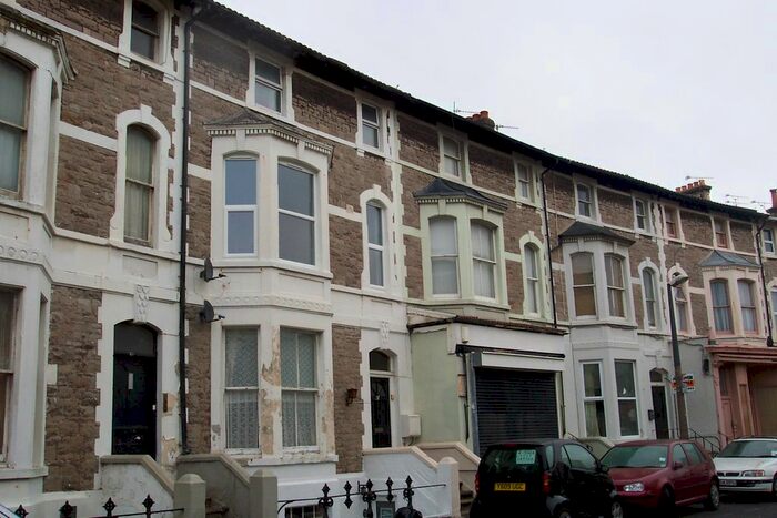 2 Bedroom Flat To Rent In Upper Church Road, Weston-Super-Mare, BS23