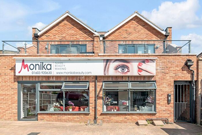 2 Bedroom Penthouse To Rent In Dereham Road, Norwich, Norfolk, NR2