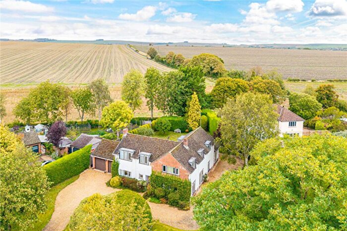 5 Bedroom Detached House For Sale In Mixon Close, Etchilhampton, Devizes, Wiltshire, SN10