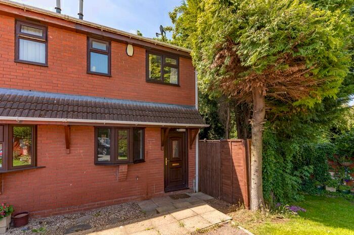 2 Bedroom End Of Terrace House To Rent In Abbotts Close, Stourport-On-Severn, Worcestershire, DY13