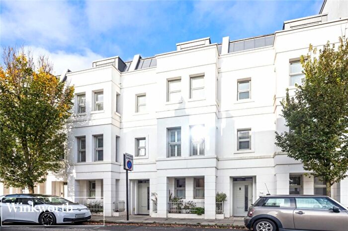 4 Bedroom Terraced House For Sale In Lansdowne Road, Hove, East Sussex, BN3