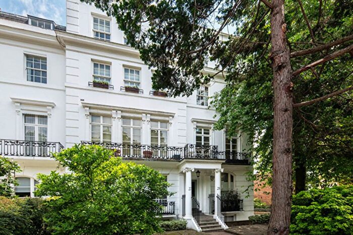 1 Bedroom Flat For Sale In Egerton Crescent, London, SW3