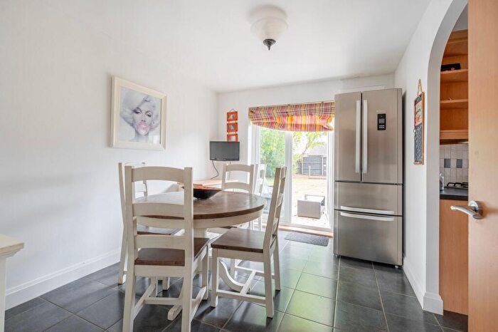 4 Bedroom Detached House For Sale In Victory Avenue, Bradwell, NR31