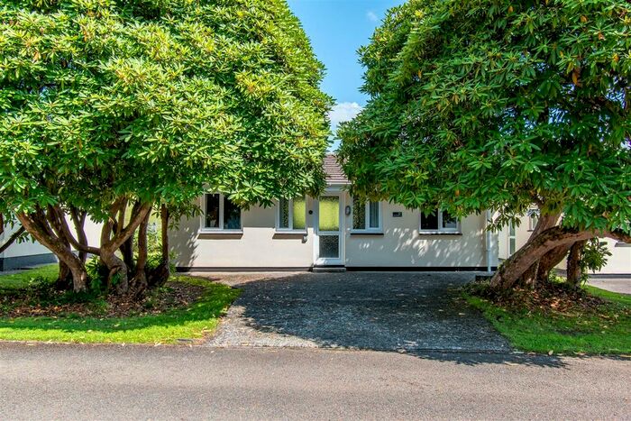 3 Bedroom Chalet For Sale In Rosecraddoc Bungalow Estate, Liskeard, PL14