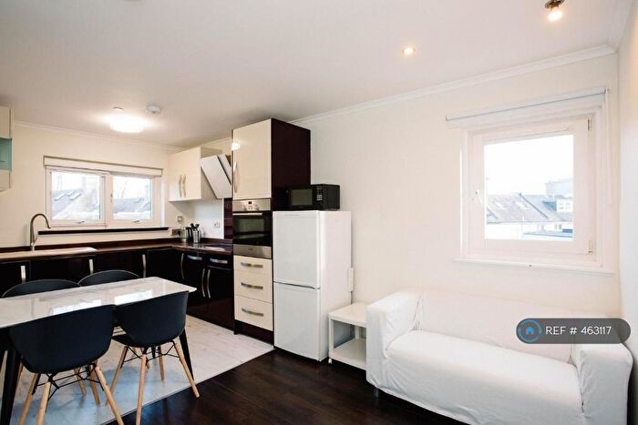 2 Bedroom Flat To Rent In Jute Street, Aberdeen, AB24