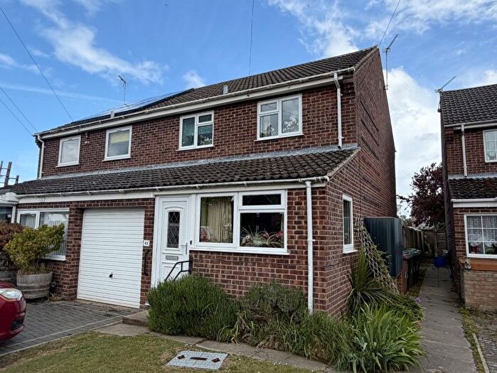 3 Bedroom Semi-detached House For Sale In Lyndford Road, Stalham, Norwich, Norfolk, NR12