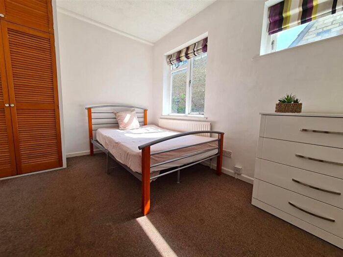 5 Bedroom House To Rent In Newmarket Road, Cambridge, CB5