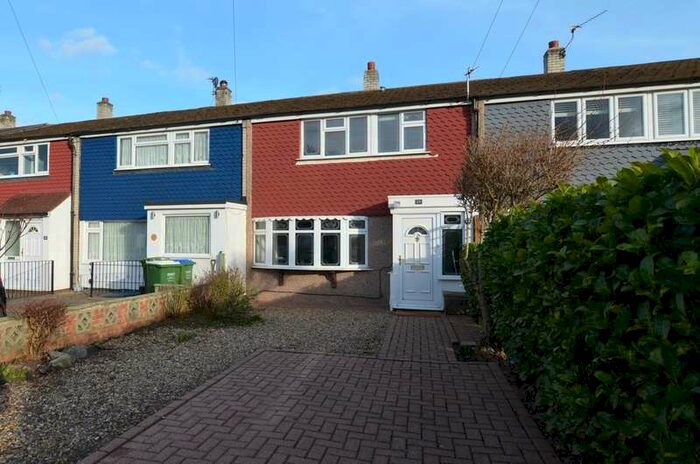 3 Bedroom Detached House To Rent In Stansted Crescent, Bexley, DA5