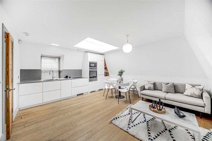 1 Bedroom Flat To Rent In Moxon Street, Marylebone, London, W1U