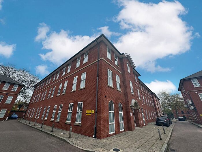 1 Bedroom Studio To Rent In St. James Court, Friar Gate, Derby, DE1