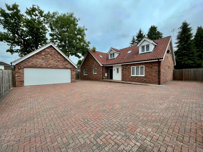 4 Bedroom Detached Villa To Rent In Rattlers Road, Brandon, IP27