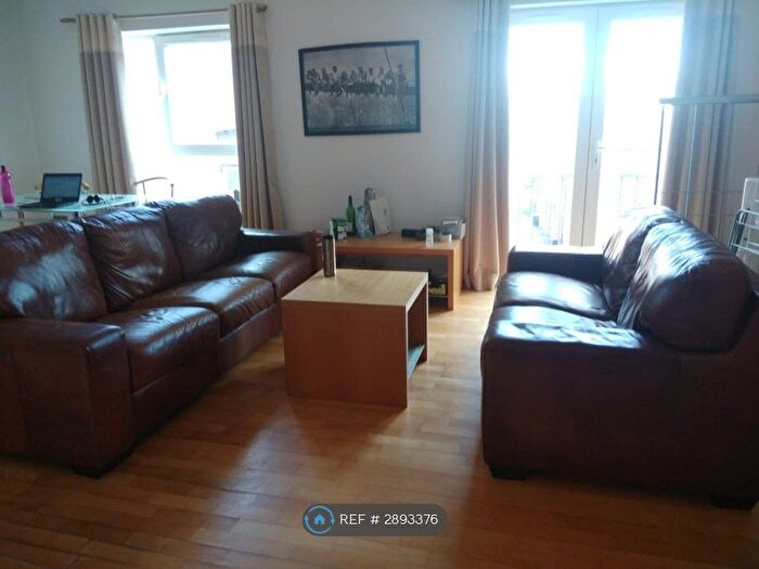 2 Bedroom Flat To Rent In The River Buildings, Leicester, LE3