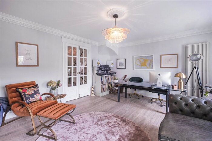 4 Bedroom Terraced House To Rent In Seaton Close, Putney, SW15