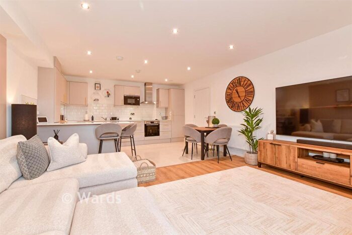 2 Bedroom Apartment For Sale In Steel Close, Herne Bay, Kent, CT6
