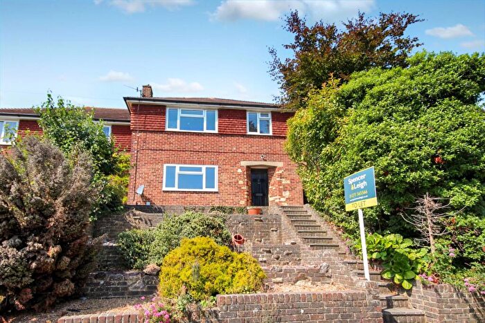 3 Bedroom Semi-Detached House To Rent In Eldred Avenue, Brighton, BN1