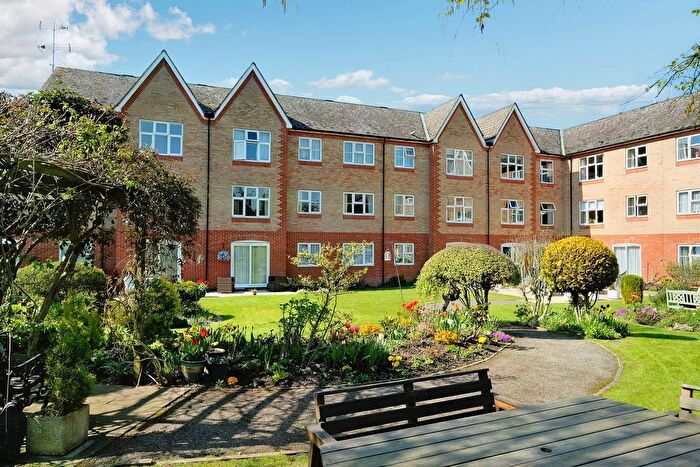 1 Bedroom Flat To Rent In Godfreys Mews, Old Moulsham, Chelmsford, CM2