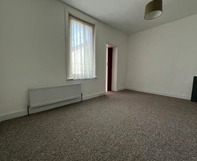 2 Bedroom Terraced House To Rent In Rochester Street, Chatham, Kent, ME4