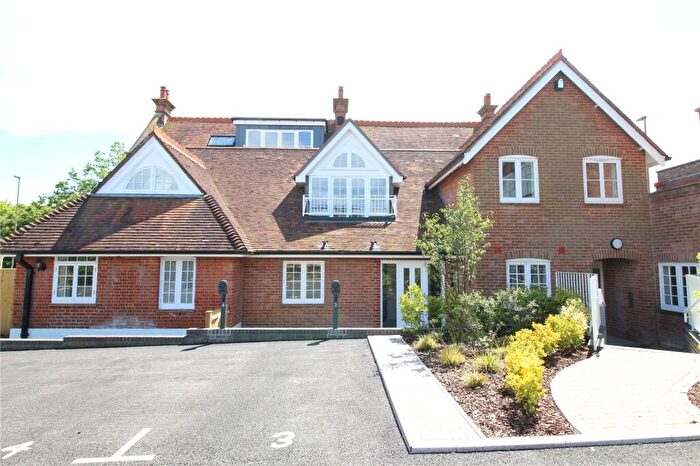 2 Bedroom Apartment For Sale In The George, Christchurch Road, New Milton, Hampshire, BH25