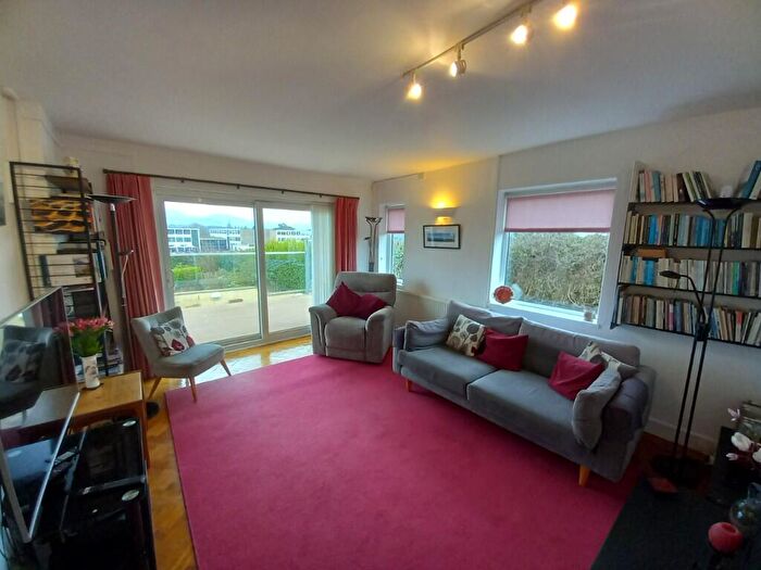 4 Bedroom Detached House For Sale In Pentraeth Road, Menai Bridge, Anglesey, LL59