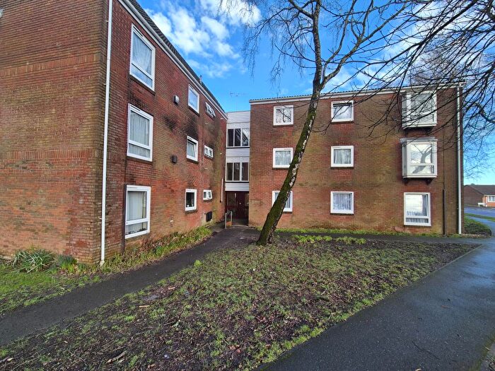 2 Bedroom Flat To Rent In Hasler Road, Canford Heath, BH17