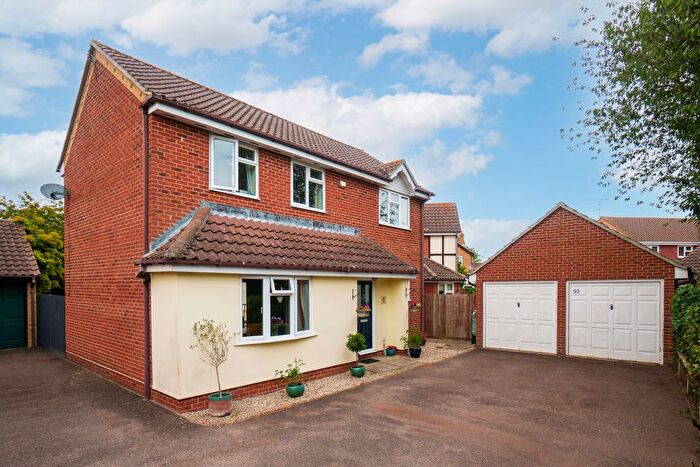 4 Bedroom Detached House For Sale In Valley Walk, Felixstowe, IP11
