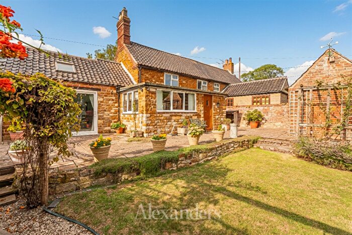 2 Bedroom Cottage For Sale In School Hill, Sproxton, LE14