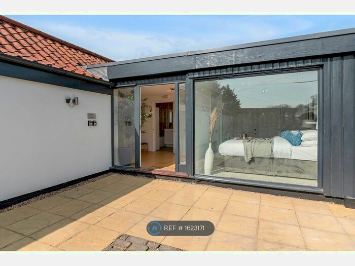 3 Bedroom Bungalow To Rent In Watton Road, Larling, Norwich, NR16