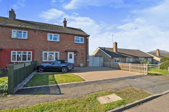 3 Bedroom Semi-Detached House For Sale In Church Close, Braybrooke, Market Harborough, LE16