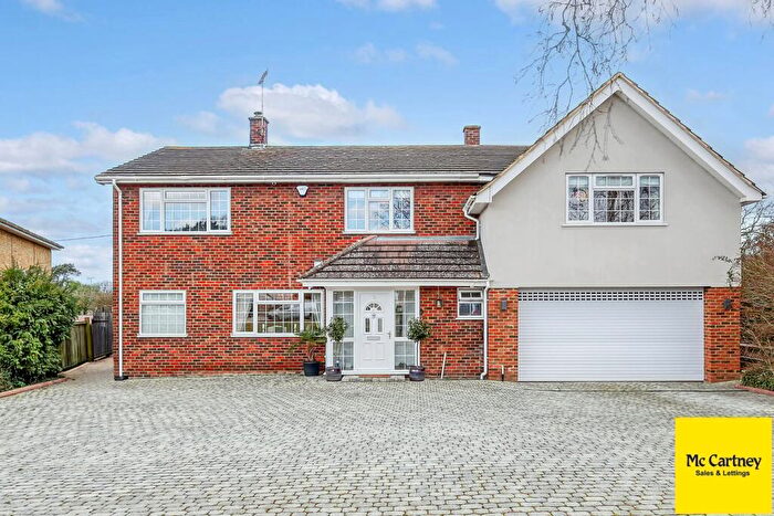 5 Bedroom Detached House For Sale In Chalklands, Sandon, Chelmsford, CM2