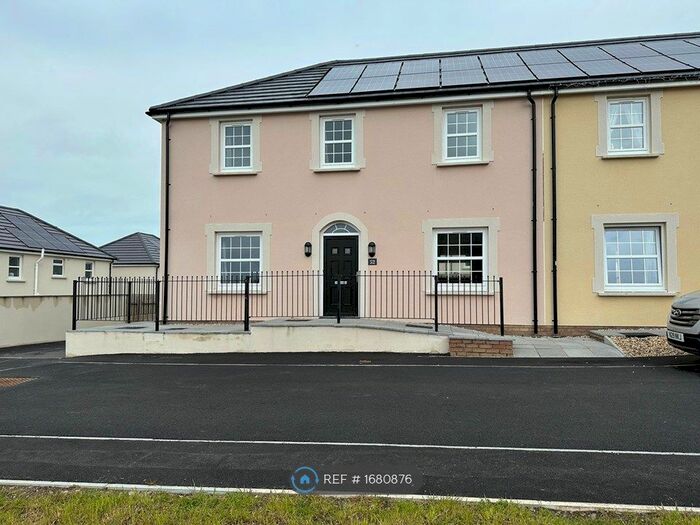 4 Bedroom Semi-Detached House To Rent In Stad Craig Ddu, Llanon, SY23