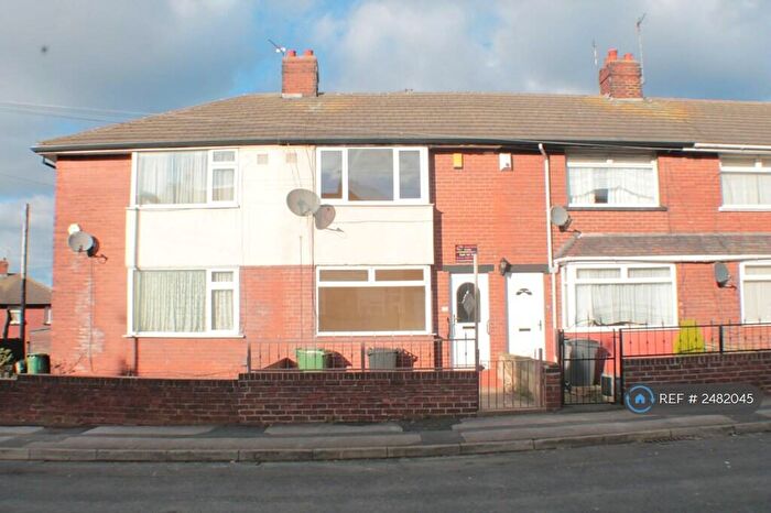 2 Bedroom Semi-Detached House To Rent In Nancroft Terrace, Leeds, LS12