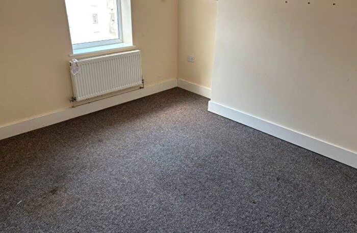 1 Bedroom Flat For Sale In Flat, Alhambra Road, Southsea, City Of Portsmouth, PO4