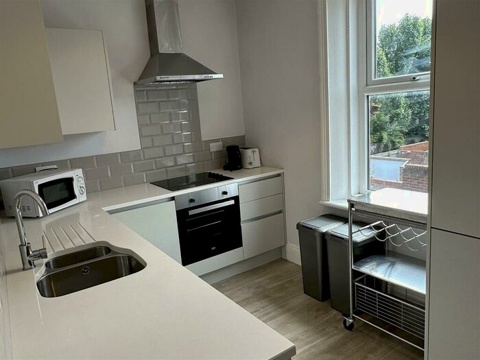 2 Bedroom House To Rent In Manor House Road, Jesmond, NE2
