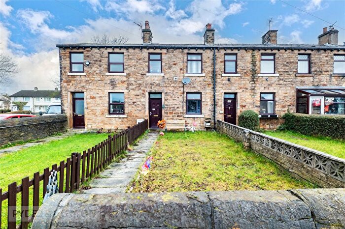 3 Bedroom Terraced House For Sale In Leeds Road, Bradley, Huddersfield, HD2