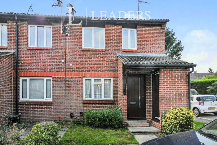 1 Bedroom Maisonette To Rent In Taylor Close, Orpington, BR6