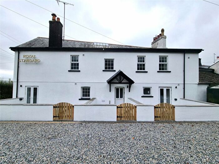 3 Bedroom Garage / Parking To Rent In Mary Tavy, Tavistock, PL19