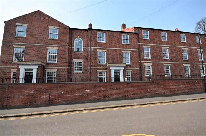2 Bedroom House To Rent In Wilkinson Street, Sheffield, S10