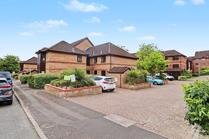 1 Bedroom Flat For Sale In Cremorne Lane, Norwich, NR1