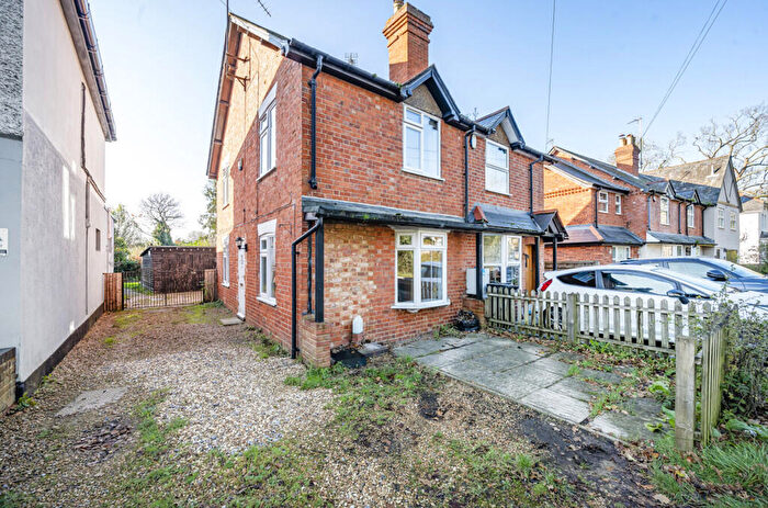 2 Bedroom Semi-Detached House For Sale In Reading Road, Eversley, Hook, RG27