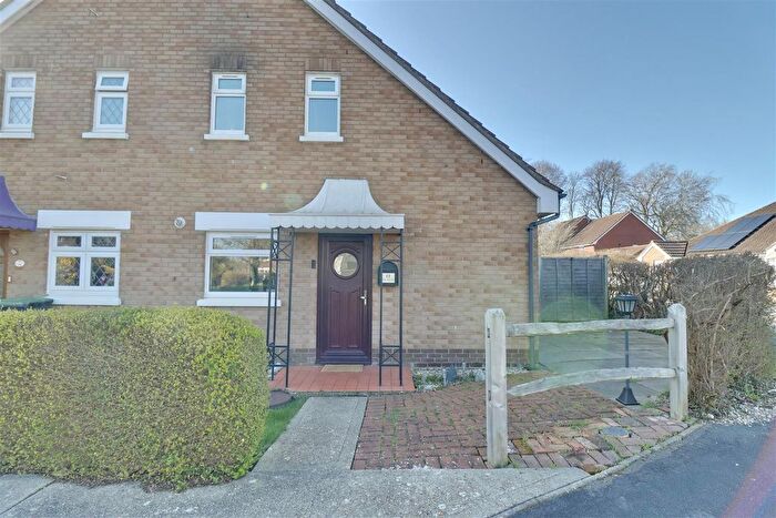 1 Bedroom Property For Sale In Florentine Way, Waterlooville, PO7