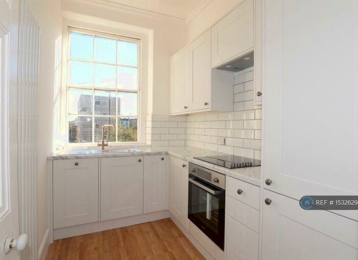 1 Bedroom Flat To Rent In Buckingham Place, Bristol, BS8