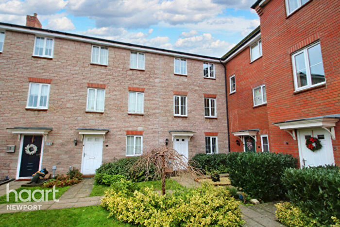4 Bedroom Town House For Sale In Morlais Mews, Newport, NP10