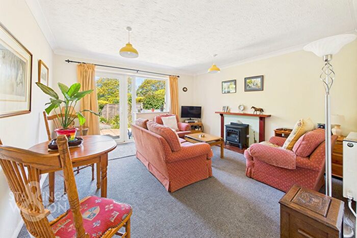 2 Bedroom End Of Terrace House For Sale In Crown Street, Banham, Norwich, NR16