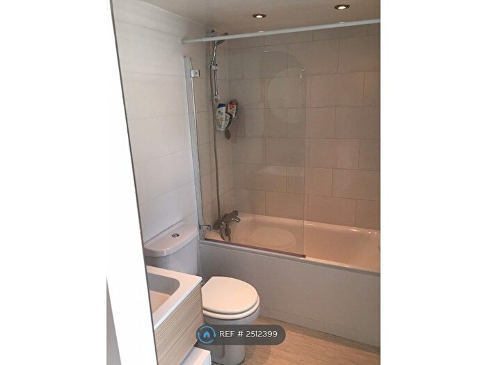 1 Bedroom Flat To Rent In Kendoa Road, London, SW4