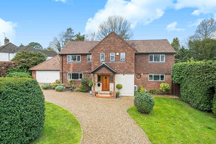 4 Bedroom Detached House For Sale In Heath View, East Horsley, Leatherhead, Surrey, KT24