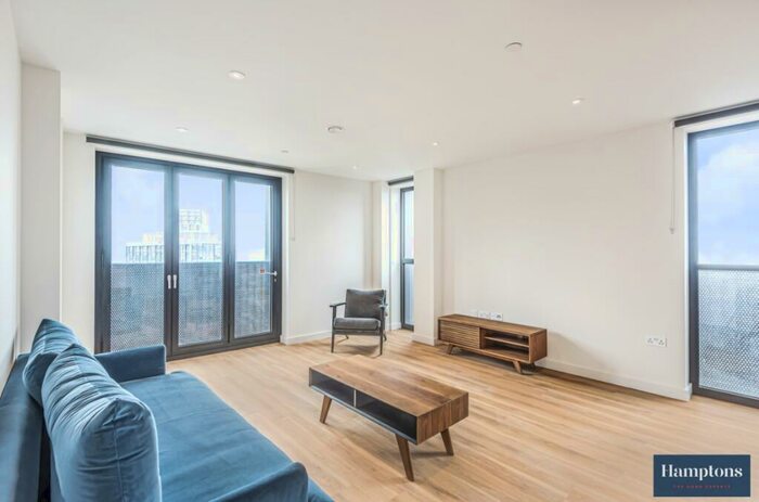 3 Bedroom Apartment To Rent In Ten Degrees, George Street, Croydon, CR0